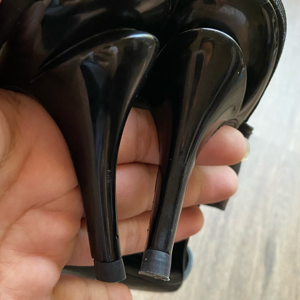 CHANEL Paris CC Black Leather Ribbon Bow Mules Heels Shoes 37.5 - Picture 9 of 12